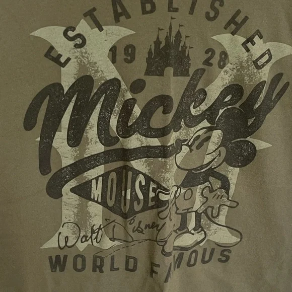 Disney Mickey Short Sleeve Tee Size L - Picture 3 of 4